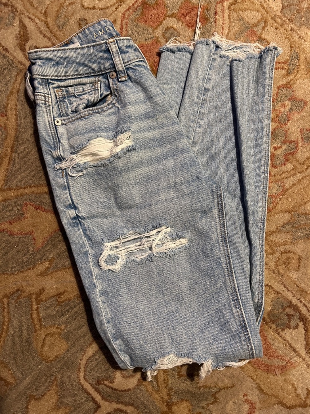 America Eagle Distressed Mom Jeans